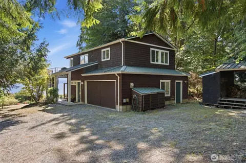 610 Tala Shore Dr, Port Ludlow, WA 98365