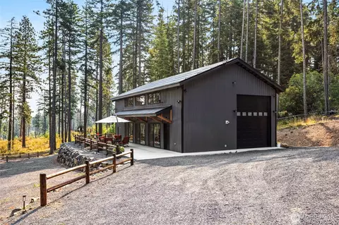 860 Pumphouse Hill Rd, Cle Elum, WA 98922