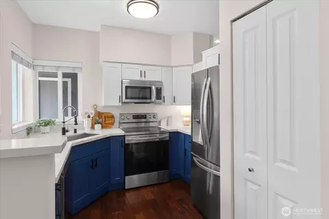 Kitchen - 3901 243rd Pl SE #O103, Bothell, WA 98021 photo 2 of 2