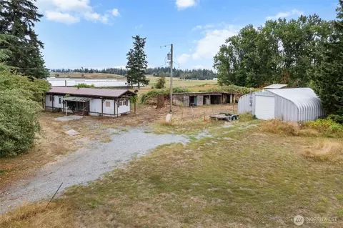 Exterior - 42703 Auburn Enumclaw Rd SE, Enumclaw, WA 98022 photo 2 of 4