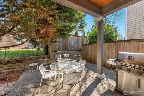 Exterior - 21321 37th Ave SE, Bothell, WA 98021 photo 2 of 3