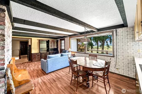 Dining - 18916 SE 440th St, Enumclaw, WA 98022 photo 2 of 2