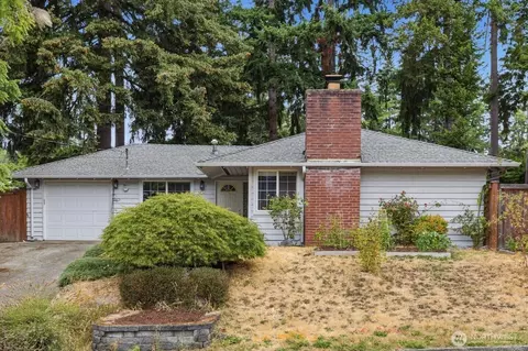 15634 NE 1st Pl, Bellevue, WA 98008