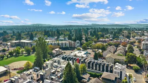 9211 A 14th Ave NW, Seattle, WA 98117