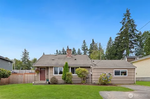 1045 S 197th St E, Des Moines, WA 98148