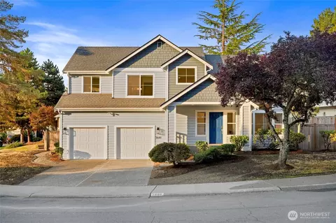 7649 NE 125th St, Kirkland, WA 98034