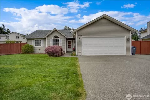 8552 Covina Loop NE, Bremerton, WA 98311
