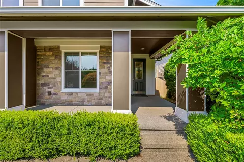 4818 NE 1st St, Renton, WA 98059