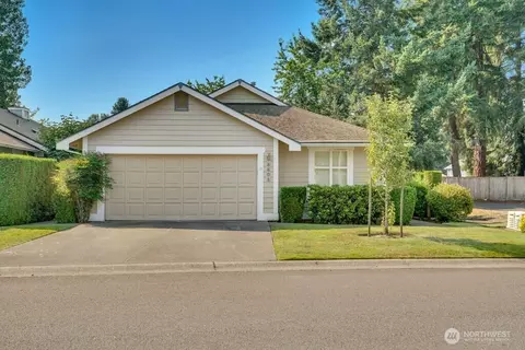 5501 Cricket Ln SE, Lacey, WA 98503