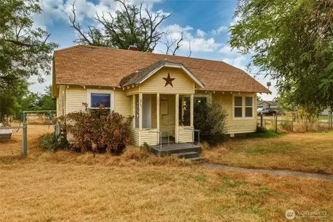103 Cherry St, Touchet, WA 99360
