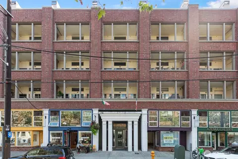 526 1st Ave S #420, Seattle, WA 98104