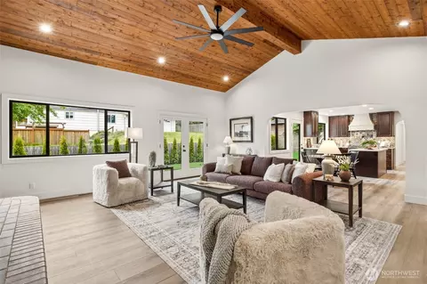 Living - 315 241st St SW, Bothell, WA 98021 photo 2 of 6