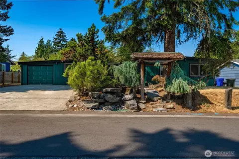 16835 123rd Ave SE, Renton, WA 98058