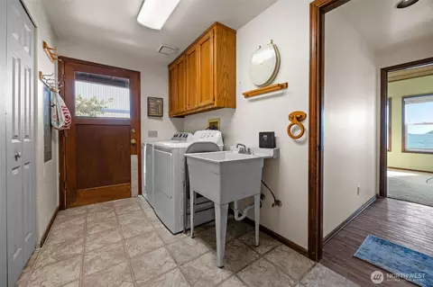 Other - 14 S Beach Dr #H, Everett, WA 98206 photo 6 of 8