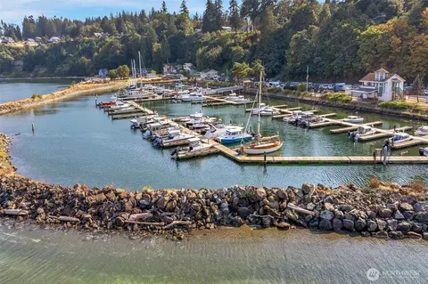 View/Area - 14 S Beach Dr #H, Everett, WA 98206 photo 7 of 11