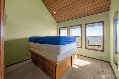 Bedroom - 14 S Beach Dr #H, Everett, WA 98206 photo 1 of 1