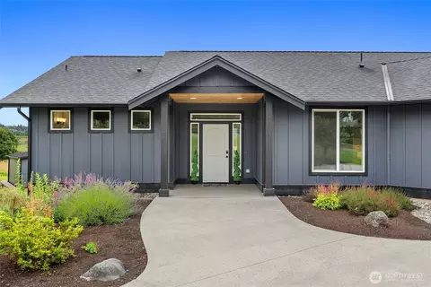 7406 100th St NE, Marysville, WA 98270