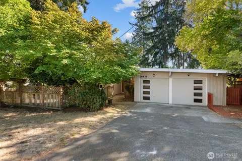 16639 SE 8th St, Bellevue, WA 98008