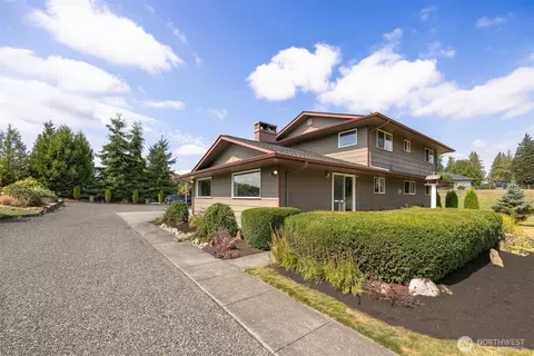 9471 Axlund Rd, Lynden, WA 98264