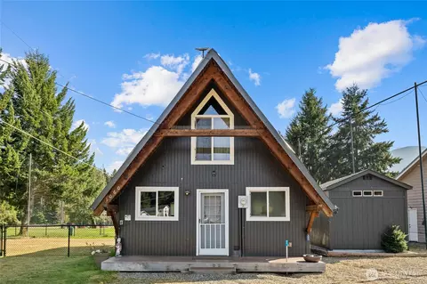 1060 St Andrews Dr, Cle Elum, WA 98922