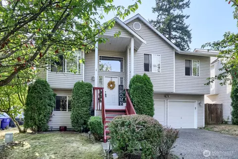 Exterior - 620 90th St SW, Everett, WA 98204 photo 2 of 5