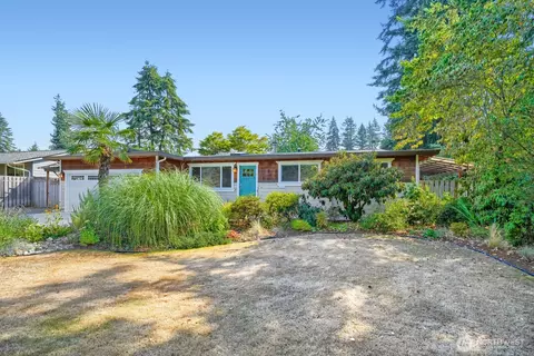 18529 SE 244th Pl, Covington, WA 98042