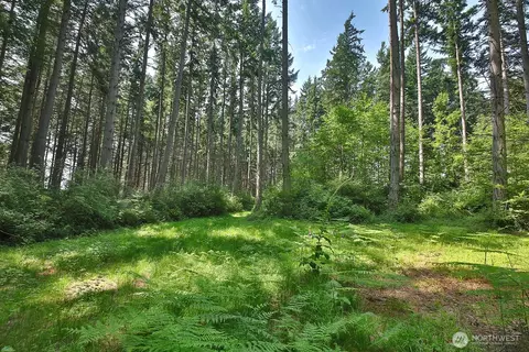 0 Nnn Hellman Rd, Clinton, WA 98236