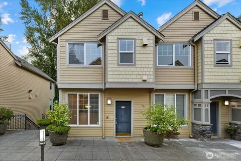 9217 122nd Ct NE #112, Kirkland, WA 98033