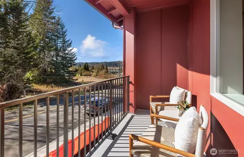 26536 NE 143rd Cir NE #32-B, Duvall, WA 98019