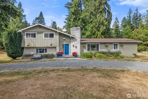 50 Mapleton Way, Port Angeles, WA 98363