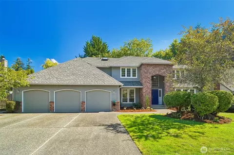 2122 221st Pl NE, Sammamish, WA 98074