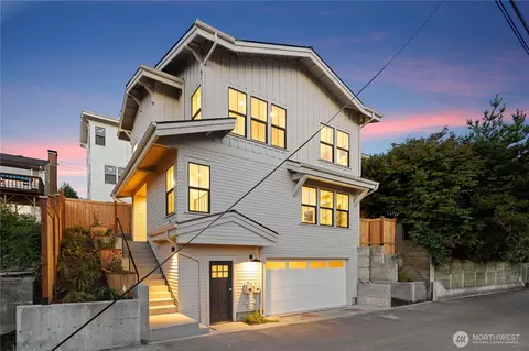 3245 13th Ave W, Seattle, WA 98119