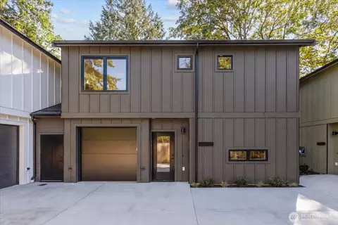 11341 B 23rd Ave NE, Seattle, WA 98125