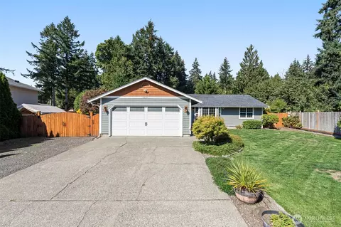 3521 Radcliff Ct SE, Lacey, WA 98503