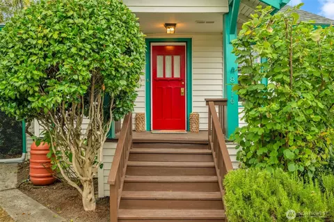 8116 48th Ave S, Seattle, WA 98118