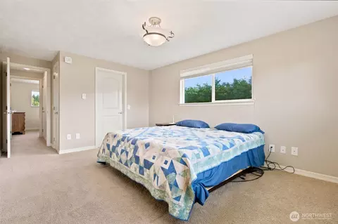 Bedroom - 361 E Anderson Rd, Sequim, WA 98382 photo 2 of 5