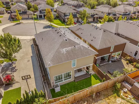 View/Area - 4033 168th Pl SE, Bothell, WA 98012 photo 1 of 3