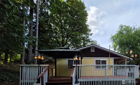 288 Decatur Ave, Port Orchard, WA 98366