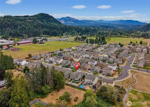 View/Area - 963 Bondgard Ave, Enumclaw, WA 98022 photo 1 of 7