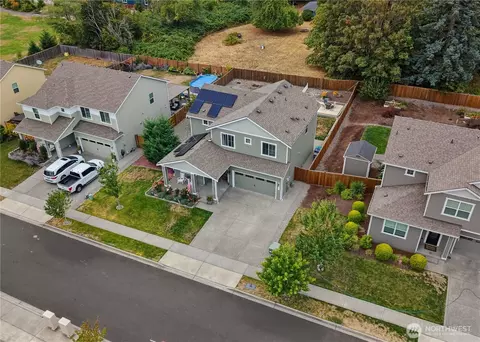 View/Area - 963 Bondgard Ave, Enumclaw, WA 98022 photo 3 of 7