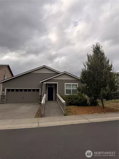13818 Marissa Ln E, Puyallup, WA 98373