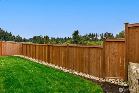 Exterior - 20309 94th Dr NE, Bothell, WA 98011 photo 2 of 8