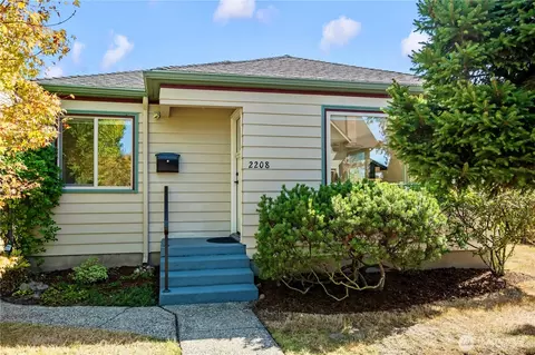 2208 Jaeger St, Bellingham, WA 98225