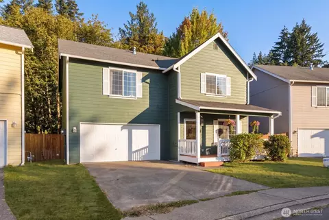 6260 Alexis Dr NE, Bremerton, WA 98311