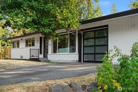 263 N 171st St, Shoreline, WA 98133