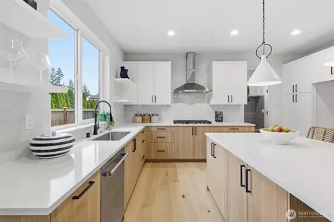 Kitchen - 5 213th Pl SW, Bothell, WA 98021 photo 2 of 2