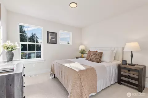 Bedroom - 5 213th Pl SW, Bothell, WA 98021 photo 6 of 7