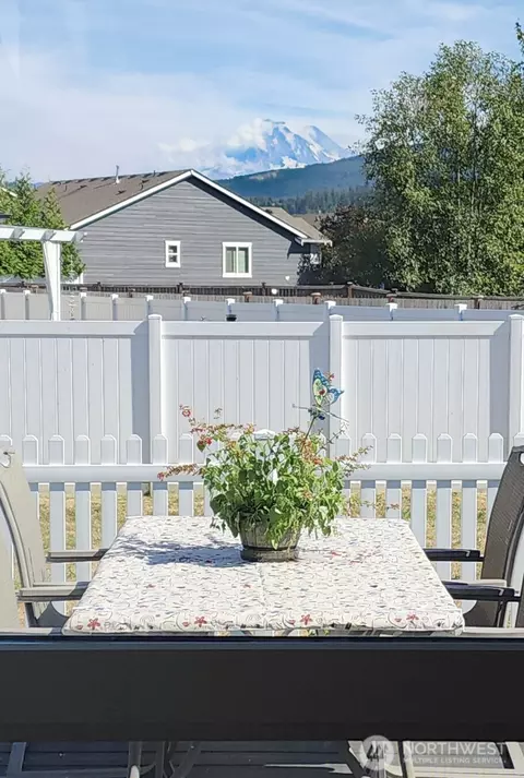 Exterior - 414 Willow St SW, Orting, WA 98360 photo 3 of 6