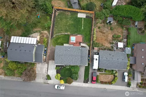 View/Area - 10125 NE 202nd St, Bothell, WA 98011 photo 2 of 2