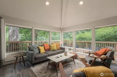 50 Sudden Valley Dr, Bellingham, WA 98229